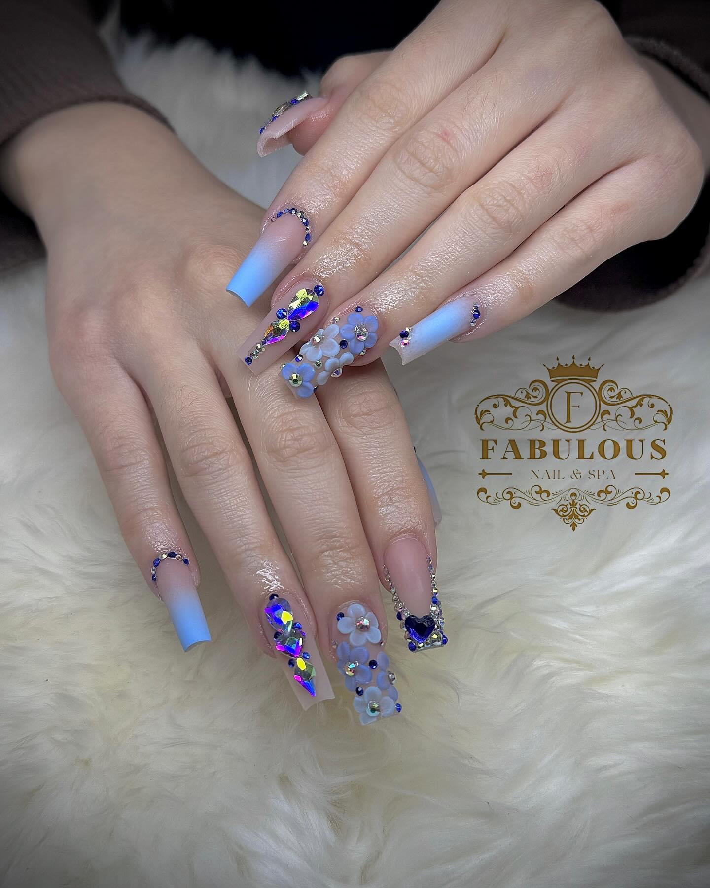 Fabulous Nail Spa logo